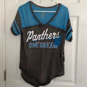 NWT Carolina Panthers T-shirt
